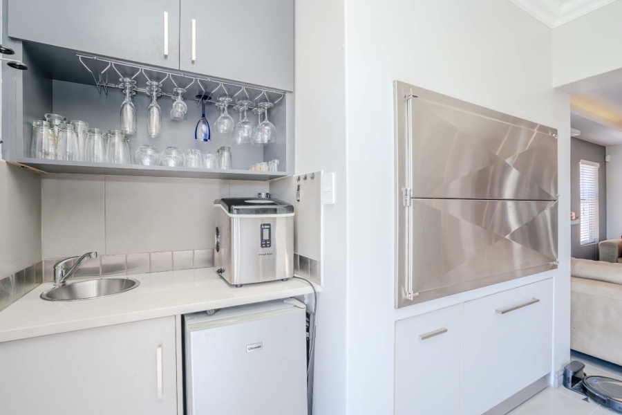 4 Bedroom Property for Sale in Laguna Sands Western Cape